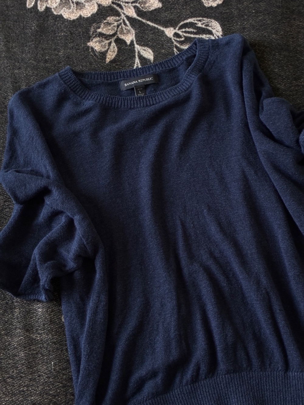 Banana Republic Navy Blue Lightweight Crewneck Sweater
